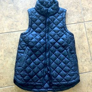 NWOT Athletic puffer vest